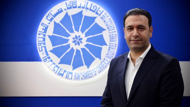 احمد مختار نایب‌رئیس کمیسیون صنعت اتاق ایران با اشاره به ناکارآمدی سازوکار تزریق نقدینگی به بنگاه‌های تولیدی از سوی بانک‌ها گفت: به دلیل ضعف ساختاری، این منابع به جای تولید به سمت بازارهای غیرمولد هدایت می‌شوند.