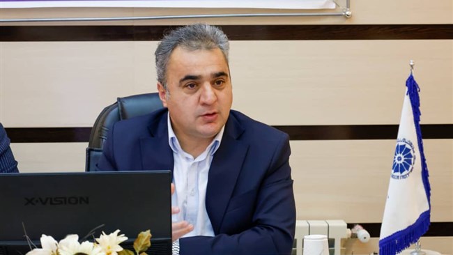 رئیس اتاق شهرکرد با تاکید بر اینکه جسارت دولت چهاردهم برای تک نرخی کردن ارز قابل تحسین است، گفت: اگر در کشور منافع ملی بر منافع شخصی ارجح شود، توسعه پایدار محقق می شود و بسیاری از چالش‌ها حل خواهد شد.