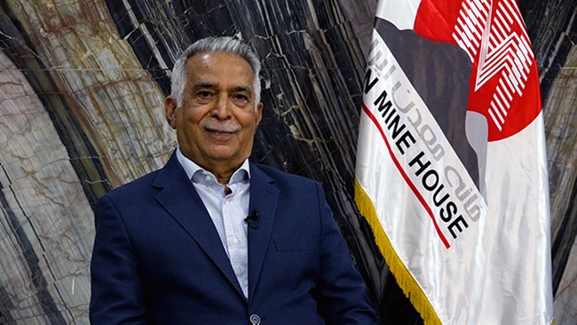 محمدرضا بهرامن رئیس خانه معدن ایران در نشست تشریح مدل مشارکت بخش خصوصی در حوزه اکتشاف منابع معدنی از ضرورت شفاف‌سازی روند خصوصی‌سازی و تضمین حقوق سرمایه‌گذار در این پروژه سخن گفت.