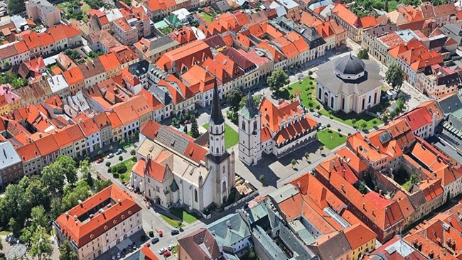 تقویم رویدادهای تجاری سال 2026 اسلواکی در دسترس قرار گرفته است. این رویدادها در حوزه‌های گردشگری، کشاورزی، صنایع غذایی، لجستیک و خودرو و ... برگزار خواهند شد.