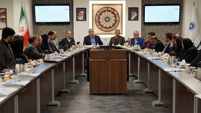 در جلسه تخصصی تدوین سند توسعه اقتصادی استان البرز، بر عبور از تصمیم‌سازی‌های سنتی و حرکت به سمت توسعه مبتنی بر داده‌های واقعی و ظرفیت‌های بومی استان تأکید شد.