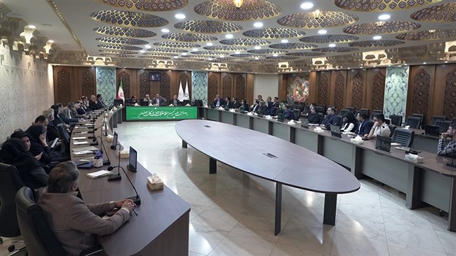 در جلسه کمیسیون صنایع غذایی اتاق اصفهان، تشدید چالش‌های اقتصادی، کاهش قدرت خرید، بحران تأمین مواد اولیه، مشکلات تعهد ارزی، محدودیت انرژی و کمبود نیروی انسانی به‌عنوان مهم‌ترین موانع پیش‌روی صنایع غذایی یاد شد.