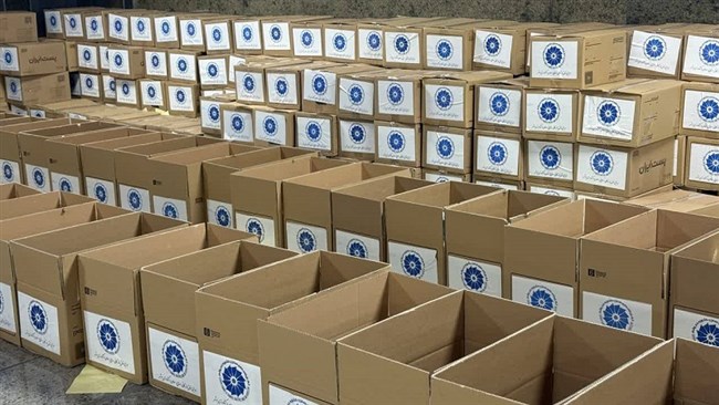 اتاق بازرگانی، صنایع، معادن و کشاورزی بوشهر با توجه به شرایط ناشی از جنگ تحمیلی، هزار بسته معیشتی شامل کالاهای اساسی را میان خانواده‌های کم‌برخوردار توزیع کرد.