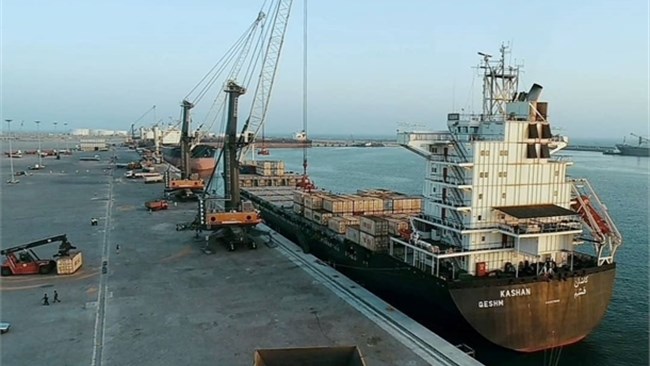 انجمن بنادر ایران در سالی که پشت سر گذاشتیم بهبود فضای سرمایه‌گذاری بخش خصوصی در بنادر و تقویت همکاری‌های بین‌سازمانی برای ارتقای کیفیت تصمیم‌گیری در حوزه بنادر و لجستیک را دنبال کرد.