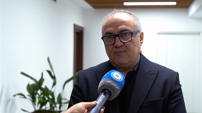 افشین کلاهی نوشت: اینکه بخواهیم میزان خسارت‌های قطعی اینترنت به کسب‌وکارهای دیجیتال و اقتصاد ملی را به طور دقیق برآورد کنیم، با توجه به پیچیدگی موضوع و تنیدگی اینترنت در اقتصاد، کار دشواری است.