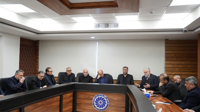 رئیس اتاق رشت در نشست شورای گفت‌وگوی گیلان اظهار کرد: اتاق رشت از ابتدای جنگ رمضان، مجموعه‌ای از اقدامات فوری، حمایتی و لجستیکی را برای کاهش آسیب‌ها و حفظ پایداری اقتصادی استان اجرا کرد.