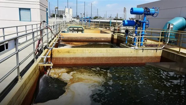 فدراسیون صنعت آب ایران به نمایندگی تشکل‌ها و انجمن‌های بخش خصوصی صنعت آب ایران برای بازسازی تاسیسات و زیرساخت‌های آب ایران صدمه دیده از جنگ تحمیلی اعلام آمادگی کرد.