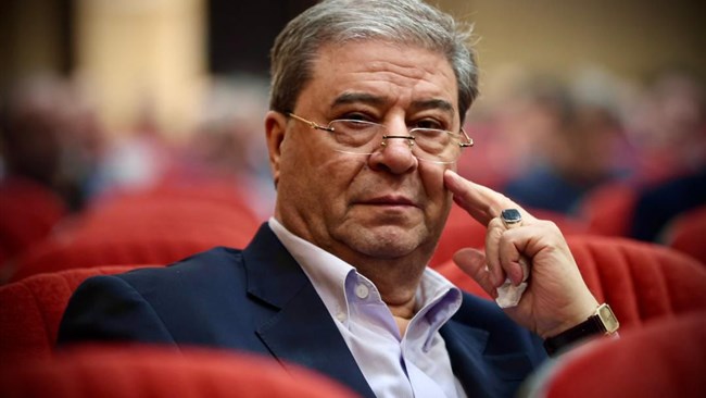 علی محمودی سرای نوشت: فدراسیون تلاش نمود با ایجاد پلی بین بخش‌های مختلف تجاری کشور، دولت و شرکت‌های حمل‌ونقل و رانندگان گرامی یک زنجیره‌ای مستحکم ایجاد نماید تا با قوت و قدرت از این شرایط به وجود آمده، گذر کنیم.