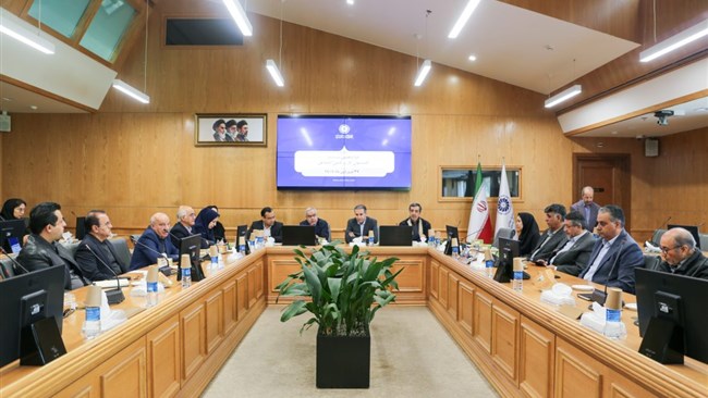 در جلسه کمیسیون کار و تامین اجتماعی اتاق مشهد بر لزوم توجه جدی به افزایش هزینه‌های تامین اجتماعی و ناترازی منابع و مصارف این سازمان و همچنین افت شدید نقدینگی در بنگاه‌های کوچک و متوسط تاکید شد.