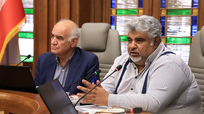 نشست اندیشکده صفا با حضور تشکل های اقتصادی بخش خصوصی در اتاق بازرگانی یزد برگزار و مسائل و مشکلات اقتصادی در دوران جنگ و پسا جنگ مورد بررسی و تبادل نظر قرار گرفت.