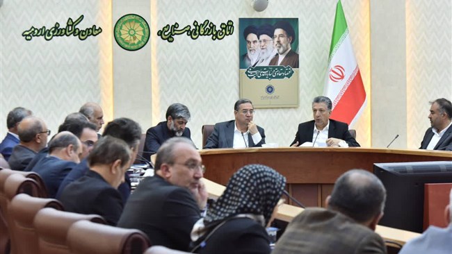 در هشتاد و نهمین جلسه شورای گفتگوی آذربایجان غربی، درباره امکانات استان برای تامین نیاز کشور به کالاهای اساسا و همچنین لزوم توجه بانک‌ها به تامین نقدینگی واحدهای تولیدی بحث و تبادل نظر شد.