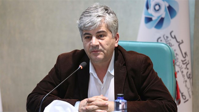 محمد گوهریان، دبیر کانون انجمن‌های کارفرمایی استان اصفهان ضمن اینکه تمرکزگرایی در اقتصاد را تهدید جدی برای پویایی بازار معرفی کرده، بر لزوم تقویت رقابت شفاف، عدم تبانی، عدم انحصار و جریان سیال اطلاعات تاکید کرده است.