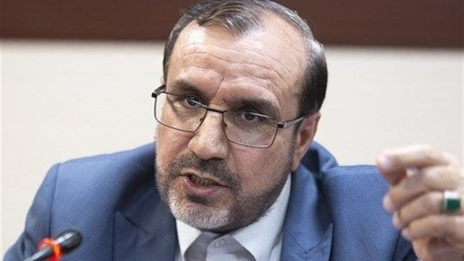 نماینده مردم البرز در مجلس با تأکید بر اولویت معیشت و تولید، خواستار ارائه برنامه‌ای منسجم از سوی تیم اقتصادی دولت شد و بر لزوم حذف انحصار در واردات، توقف افزایش قیمت انرژی و اصلاح قوانین مزاحم تولید تأکید کرد.