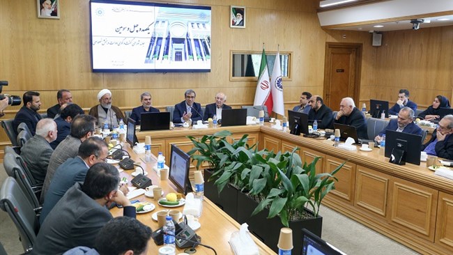 بررسی سیاست‌های حمایتی از بنگاه‌های اقتصادی و راهکارهای تقویت آن‌ها در شرایط موجود با عنایت به مصوبه ستاد تسهیل و رفع موانع تولید کشور، موضوع محوری یکصدوچهل‌وسومین جلسه شورای گفت‌وگوی دولت و بخش خصوصی خراسان رضوی بود.