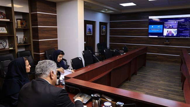 رئیس اتاق مشترک بازرگانی ایران و افغانستان، در وبینار توسعه و تجارت یزد و افغانستان گفت: بازار افغانستان در آستانه یک تحول جدی اقتصادی قرار دارد و ایران به‌ویژه استان یزد می‌تواند نقش مهمی در این تغییر ایفا کند.