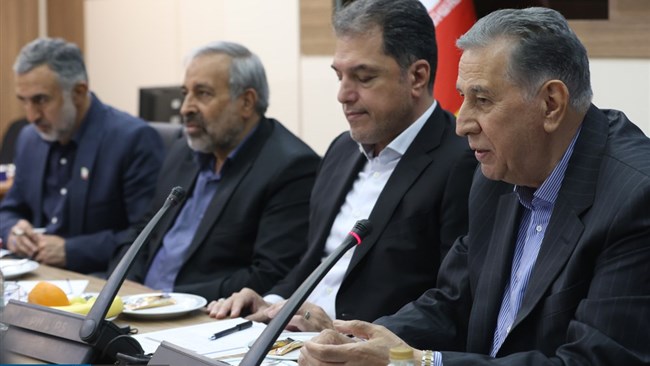 در نشست روسای کمیسیون‌های تخصصی اتاق ایران با اعضای مجمع نمایندگان استان تهران در مجلس مقرر شد، قرارگاهی مشترک بین بخش خصوصی، مجلس و دولت برای رفع موانع کسب‌وکار و تجارت، تشکیل شود.