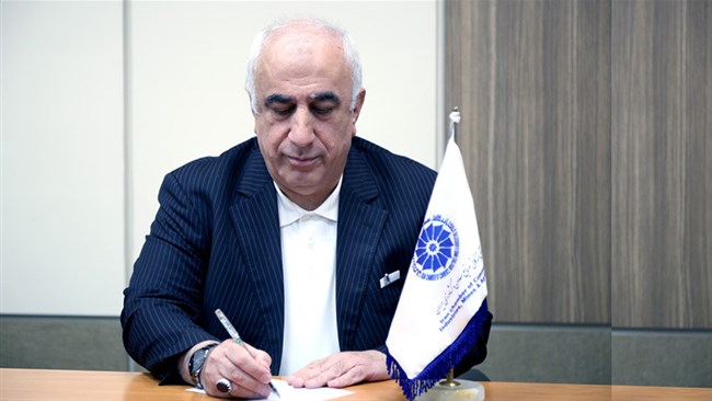 اقتصاد، پیش از آنکه در ترازنامه بانک‌ها، منحنی‌های رشد یا آمارهای رسمی معنا پیدا کند، در «اعتماد» نفس می‌کشد.