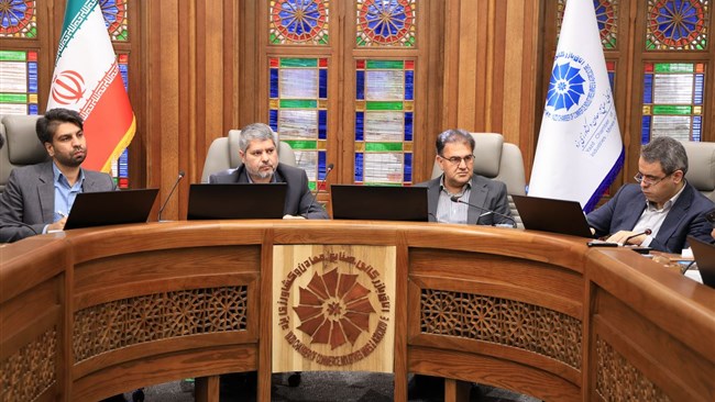رئیس کمیسیون معدن اتاق یزد با اشاره به آسیب‌های وارد شده به کارخانه‌های تولید مواد ناریه، گفت: این موضوع زنجیره تأمین معادن را با بحران جدی مواجه کرده است.