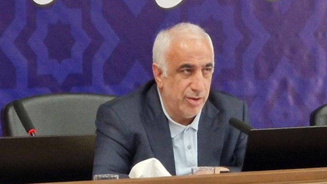 فرج‌الله معماری، رئیس اتاق سمنان با ترسیم تصویری از وضعیت کنونی اقتصاد کشور هشدار داد: اقتصاد ایران دیگر با تصمیم‌های عادی قابل اداره نیست و ادامه برخی رویه‌های گذشته می‌تواند به فرسایش تدریجی توان تولید منجر شود.