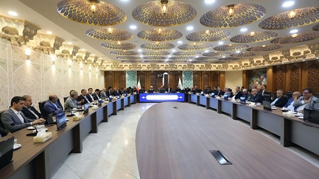 فعالان اقتصادی اصفهان در صد و شصت‌ودومین نشست شورای گفت‌وگوی، با تشریح پیامدهای جنگ بر صنایع و کسب‌وکارها، خواستار تدوین برنامه فوری برای جبران خسارت‌ها، حفظ اشتغال و جلوگیری از تعمیق بحران تولید شدند.
