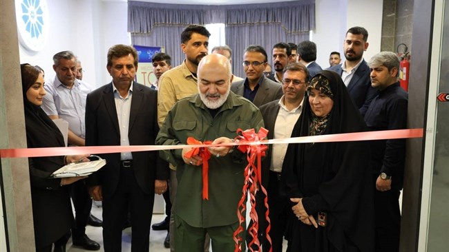 رئیس اتاق اهواز، گفت: نمایشگاه دائمی اتاق اهواز در شرایط ویژه و جنگی، برای نخستین‌بار میزبان یک هیات تجاری از کشور عراق شد؛ اقدامی که در راستای تداوم تعاملات اقتصادی و معرفی ظرفیت‌های تولیدی خوزستان ارزیابی می‌شود.