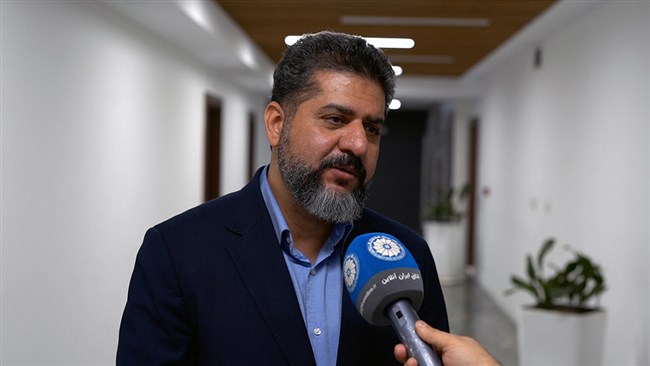 سید مصطفی موسوی رئیس اتاق خرمشهر بر این باور است که در شرایط جاری کشور می‌توان با تعریف سازوکار قانونی برای رویه کوله‌بری تا حدی تورم را مهار کرد، اشتغال‌زایی و رفع موانع تحریمی نیز میسر می‌شود.