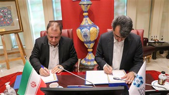 تفاهم‌نامه همکاری اتاق اصفهان و دانشکده کارآفرینی دانشگاه تهران باهدف گسترش تعاملات آموزشی، پژوهشی و کارآفرینی امضا شد. این تفاهم‌نامه قرار است بستر هم‌افزایی علم و تجربه و الگوی ملی برای همکاری دانشگاه و بخش خصوصی باشد.