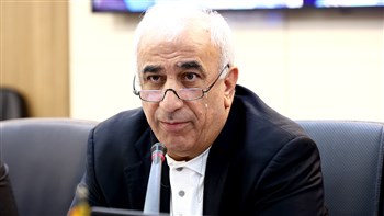 فرج‌الله معماری، رئیس اتاق بازرگانی، صنایع، معادن و کشاورزی سمنان در یادداشتی با اشاره به برگزاری نمایشگاه بین‌المللی ایران اکسپو 2025، به تشریح فرصت‌های این رویداد برای اقتصاد ایران پرداخته است.